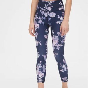GapFit High Rise Blackout Print 7/8 Leggings